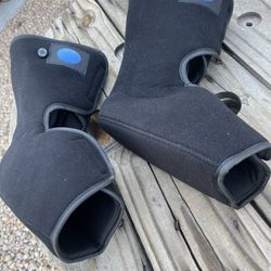 Walking Boot, New 2-pc W/Adjustable Bladder & Knob.  Medium