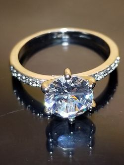 2.68 CT Classic Round cut Diamond simulated white gold over silver engagement ring