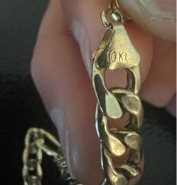 10K Gold Cuban Link Chain – Solid Yellow Gold Necklace – Classic & Stylish