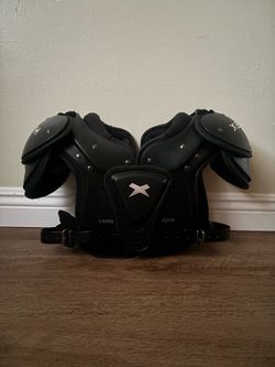 Xenith Flyte Youth Football Shoulder Pads – Size Large – Excellent Condition