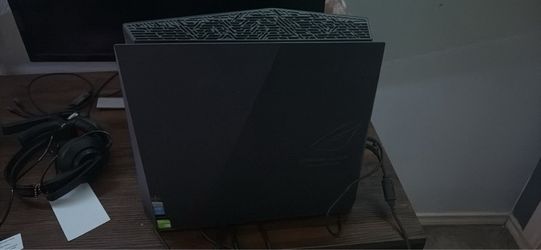 ASUS ROGE PC
