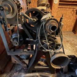 Antique Metal Lathe