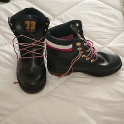 Woman's Timberland Boots Steel Toe 8.5