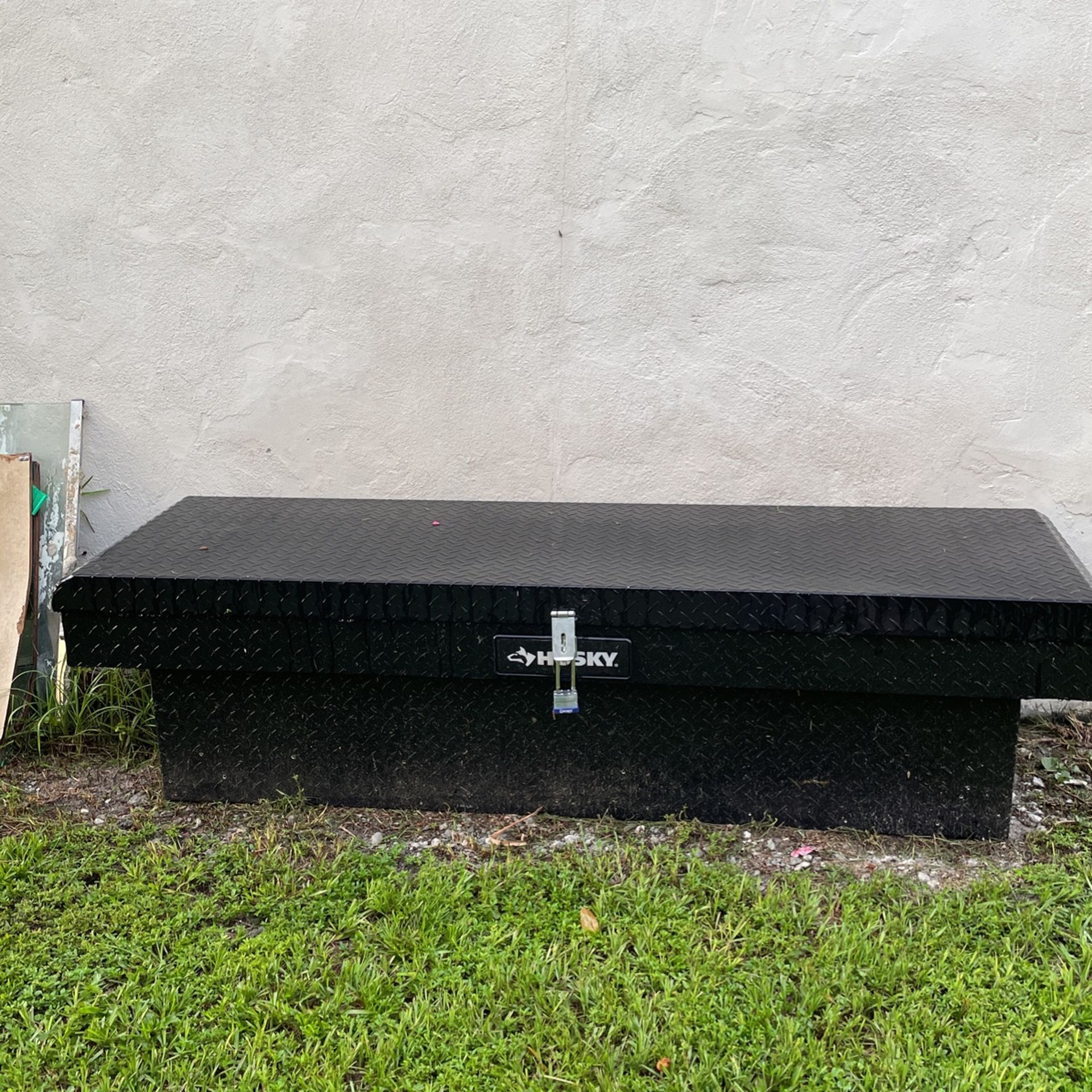 Husky Tool Box 