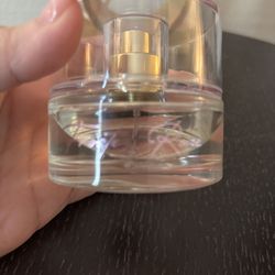 Frosted rose perfume