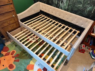 Daybed with trundle - frame only (twin)