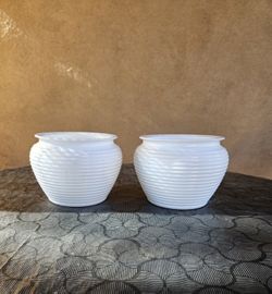 Anchor Hocking Vitrock White Planter 