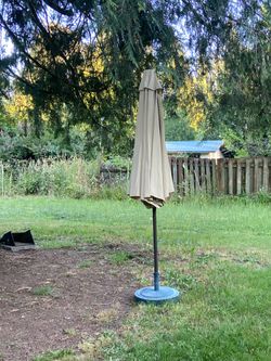 LOW PRICE MOVING- OUTDOOR UMBRELLA + STAND