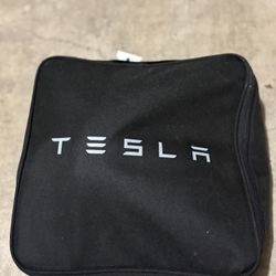 Tesla Mobile Charger 