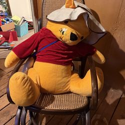 Huge Winnie the Pooh