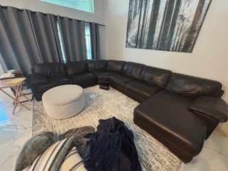 Full leather sectional Cindy Crawford from RTG  go