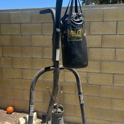 everlast Punching Bag Stand 