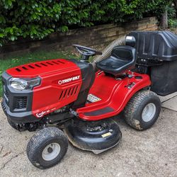 2021 Troy-Bilt 42" Riding Mower with Bagger Attachment