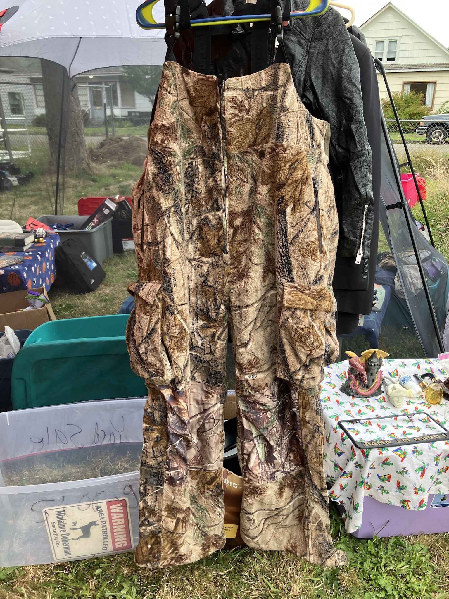 2XL CABELAS camouflage bib winter coveralls.