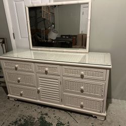 Queen Bedroom Set 