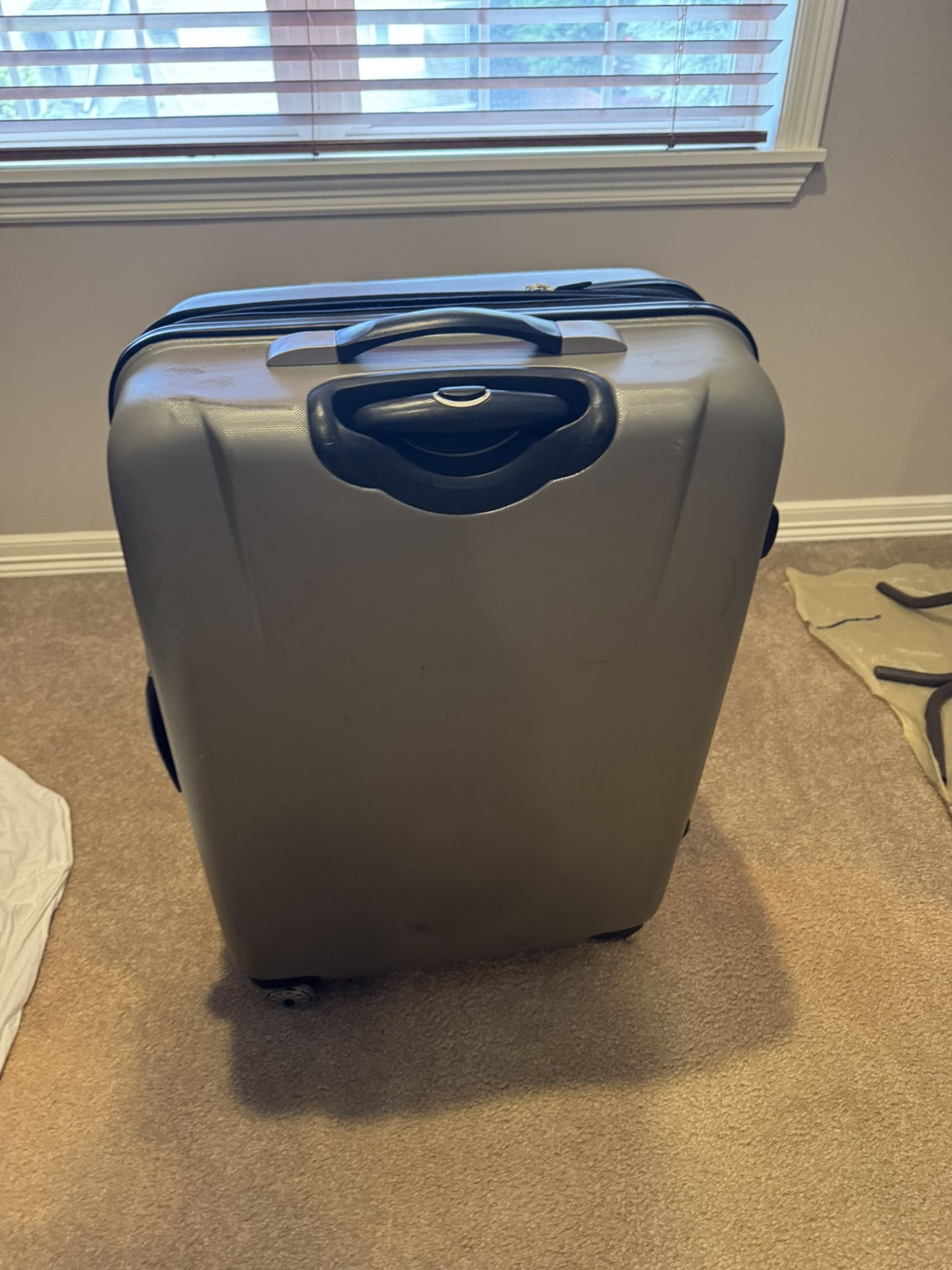 Ricardo , Beverly Hills 30” X 10” Large Suitcase