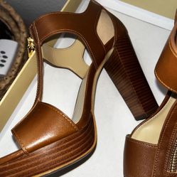 Michael Kors Heel Sandals (size 6)