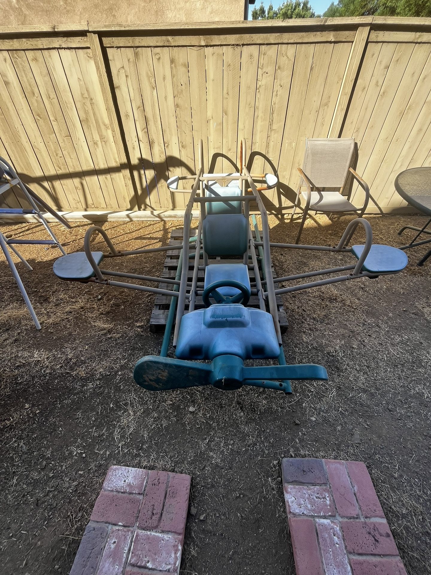 Free Airplane Teeter Totter for Sale in Lemon Grove, CA OfferUp