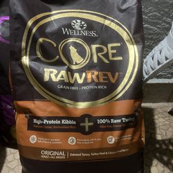 Wellness Core & Raw Freeze Dried
