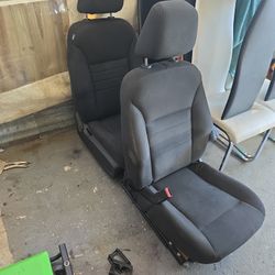dodge Charger  seats