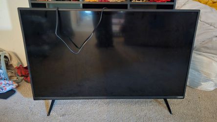 40 inch Vizio TV with remote