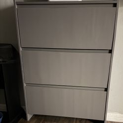 Show Storage Organizer 