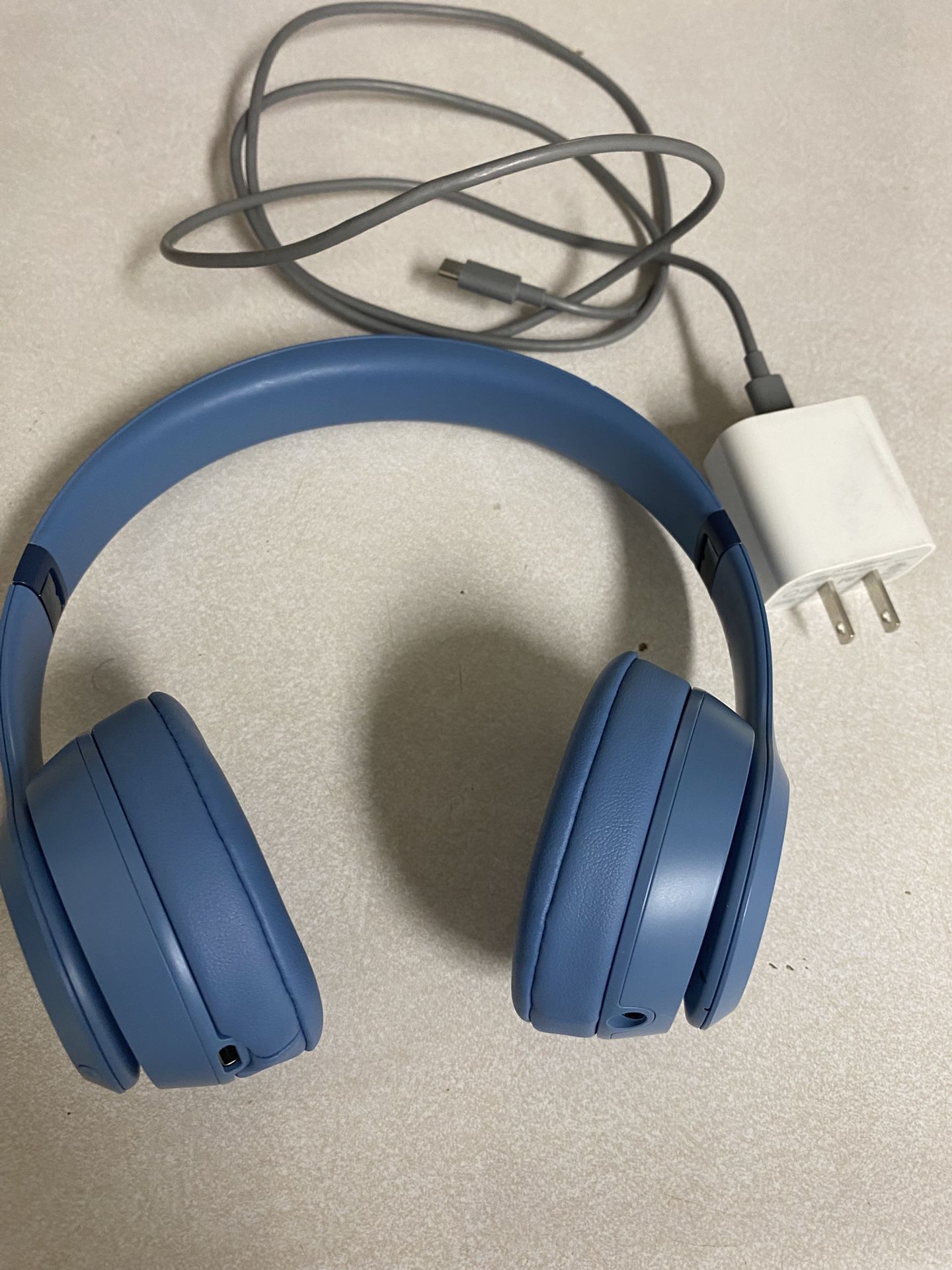 Beats Solo 4 Headset