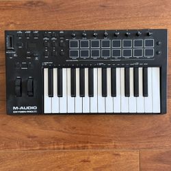 M Audio Oxygen Pro25 MIDI 