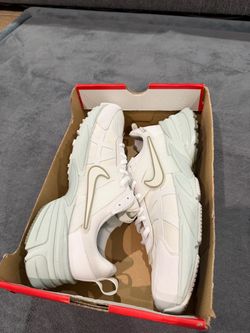 Nike Men’s V2K Run GTX Size 10