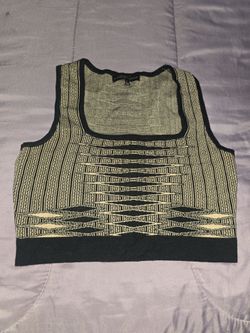 Elegant womens crop top