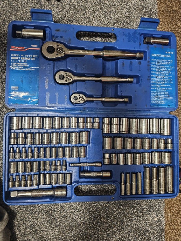 Westward Socket Set