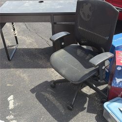 Computer Desk And Chair 