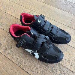 Peloton  cycling shoes