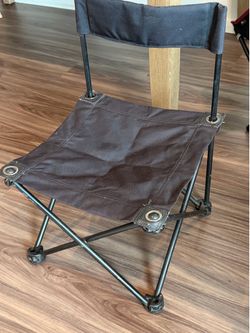 folding chairs