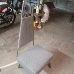 Mid-century Men's Dressing Chair