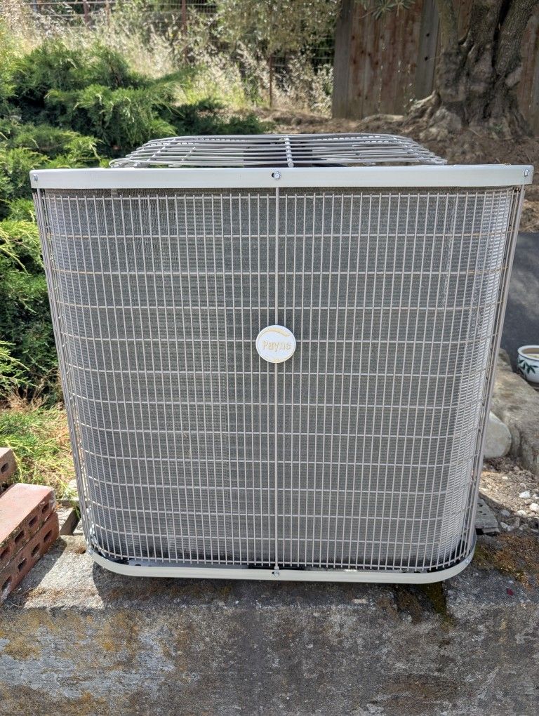  Payne Air Conditioner Condencer 3 ton
