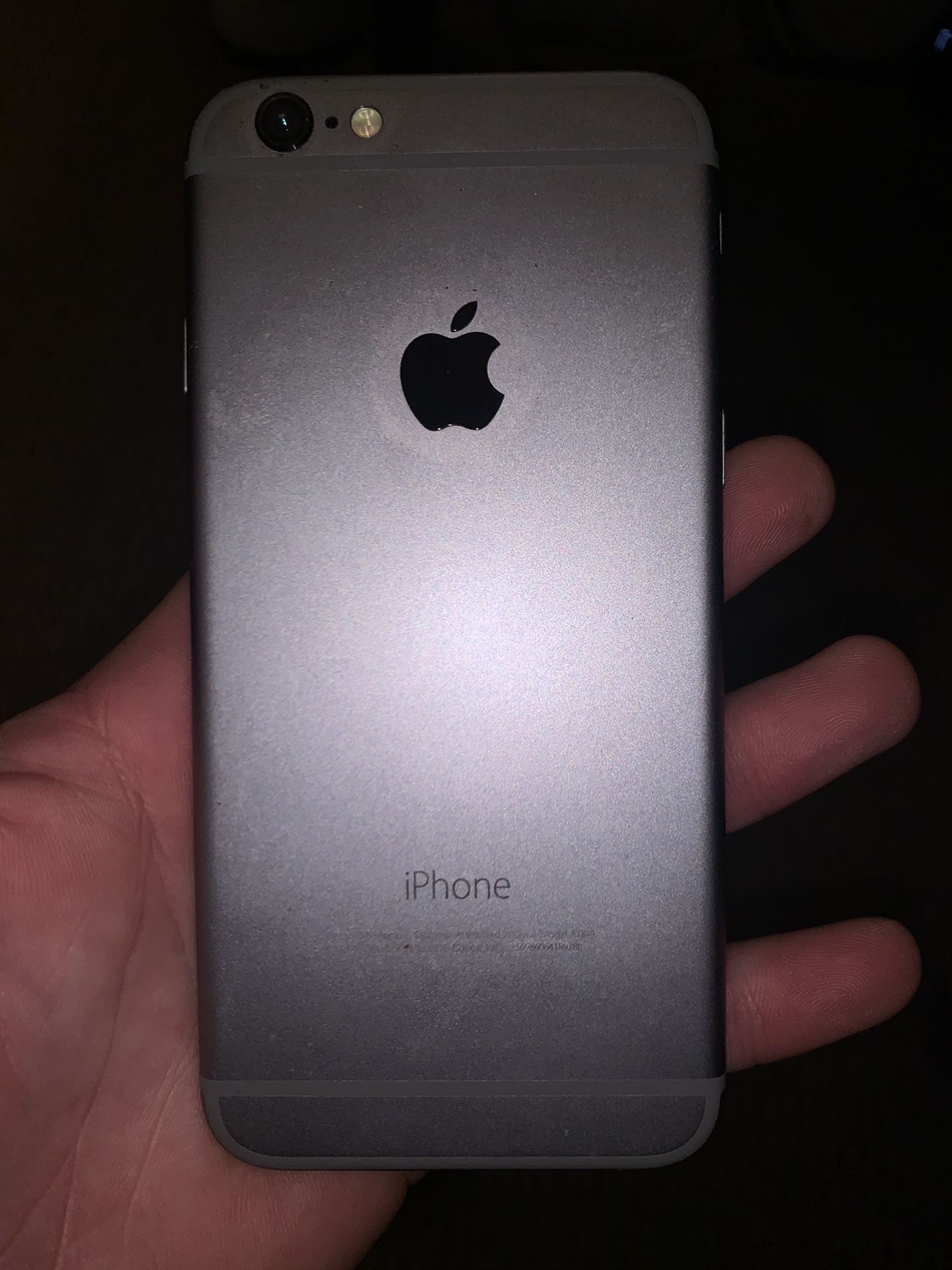 iPhone 6s broken screen