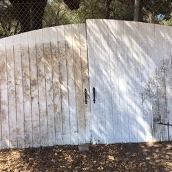 Gate 