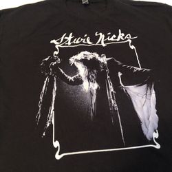 Stevie Nicks t-shirt: size: 2 XL…$5.00