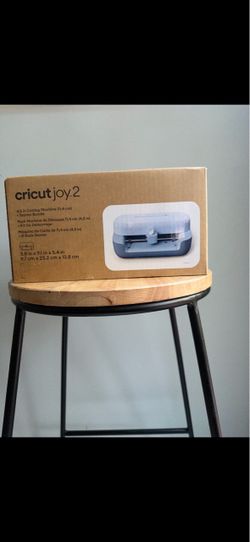 Cricut Joy 2 Cutting Machine Starter Bundle