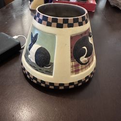 Made exclusively by Yankee candle