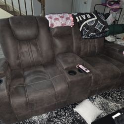 Love Seat Recliner In NORWALK 