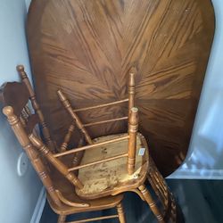 Oak Oval Hardwood Table with 4 Wooden Chairs 