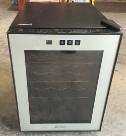 Emerson 12 bottle wine cooler