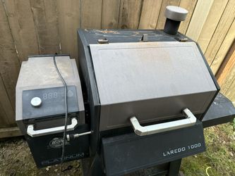 Pitboss Laredo 1000