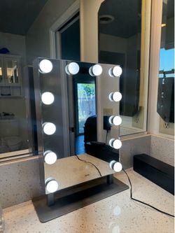 IHome Hollywood Pro Vanity with Bluetooth