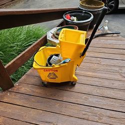 Big Mop Bucket w Ringer