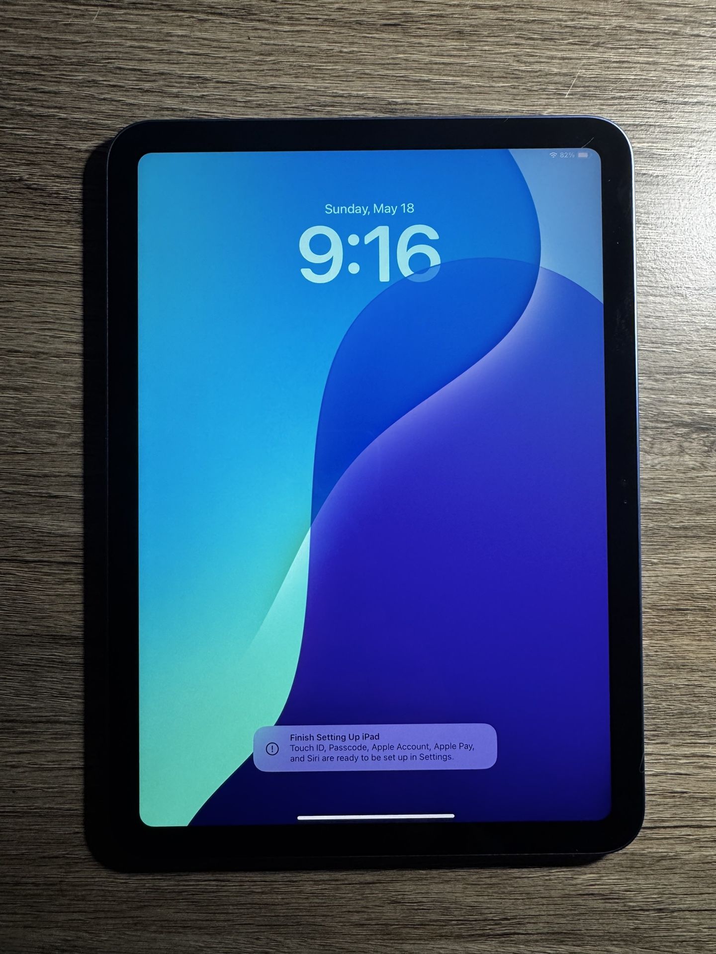 iPad (10th Generation) 64 GB 10.9 Inch Blue WiFi