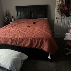 Bedroom set not including the mattress and box spring 