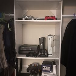 Prestine Vintage Console Lot.